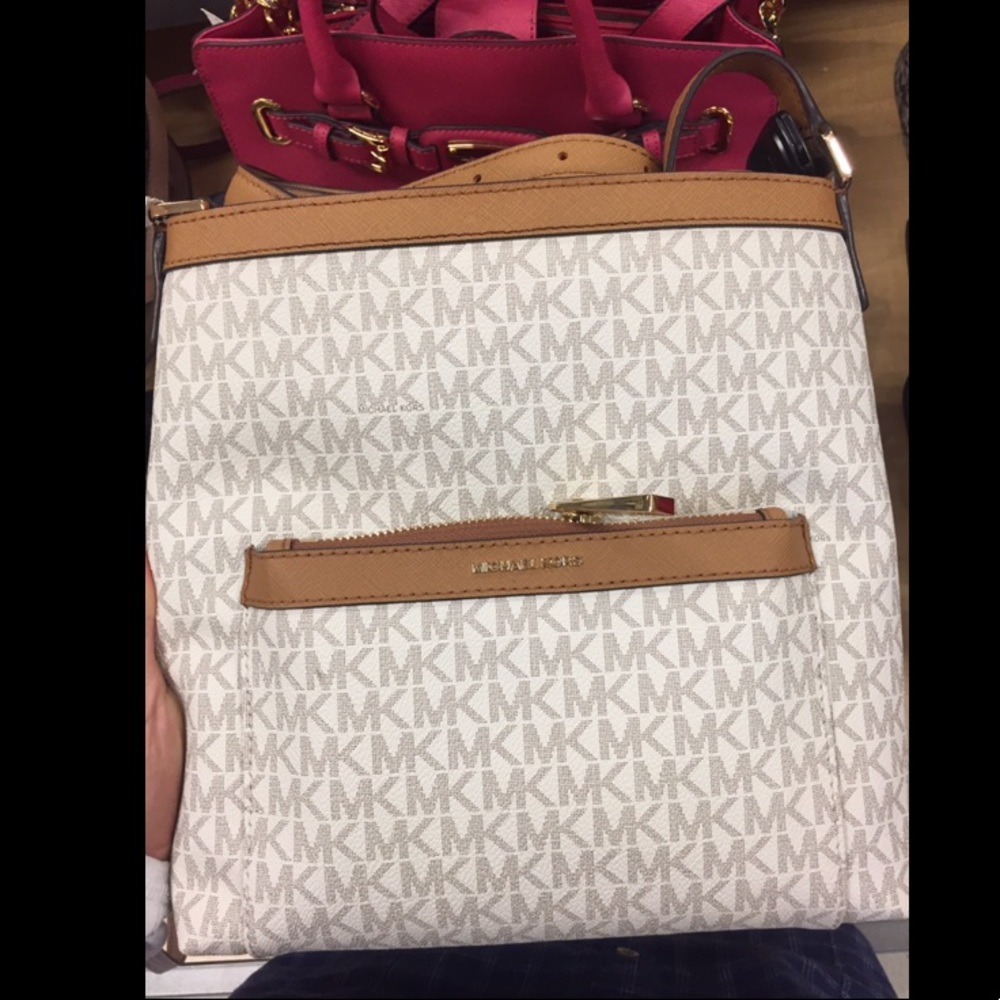 NWT Michael Kors Purse